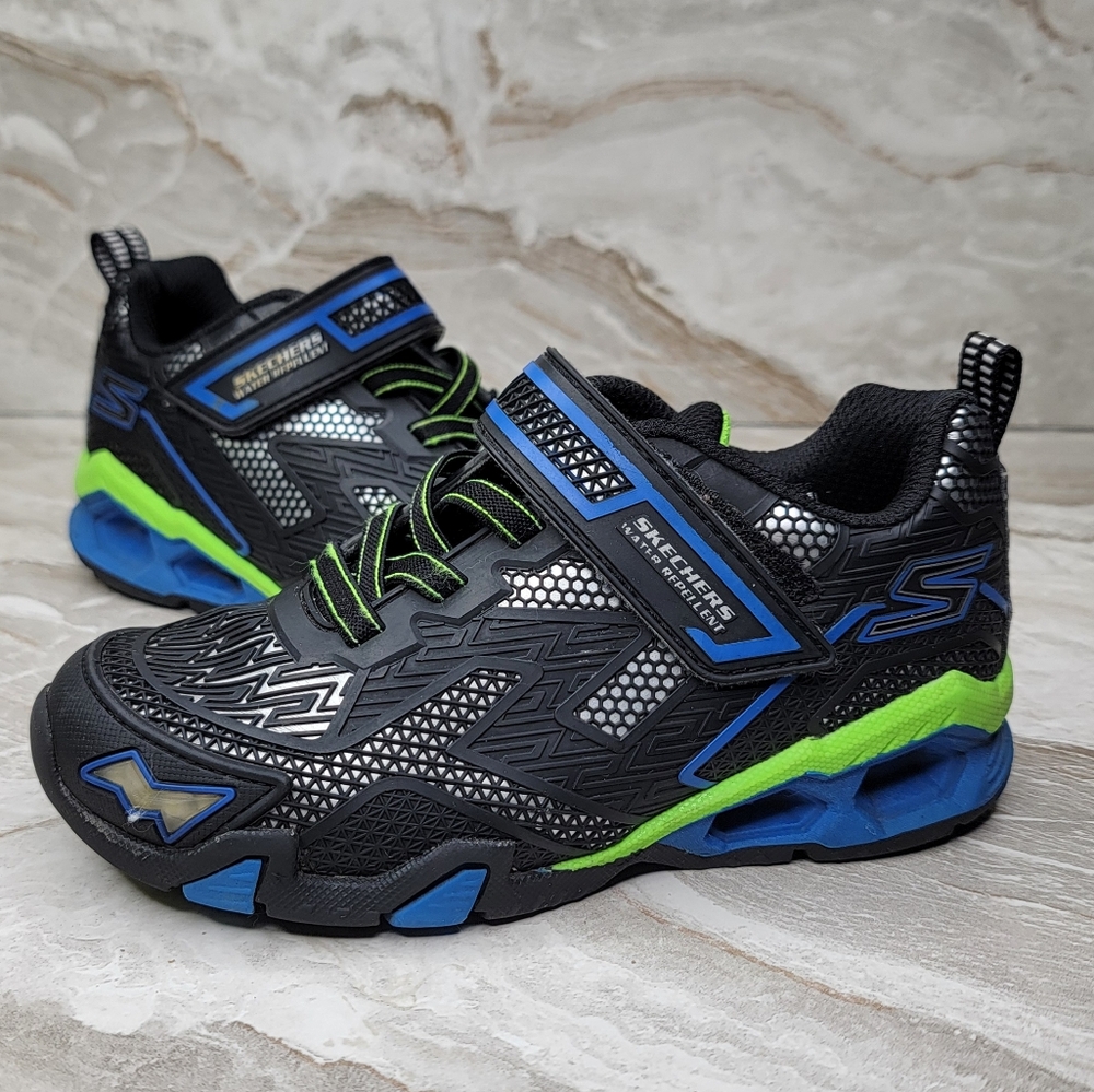 Skechers Boy's Hydro Lights-Heat-Tread Sneaker Water Repellent Size 13